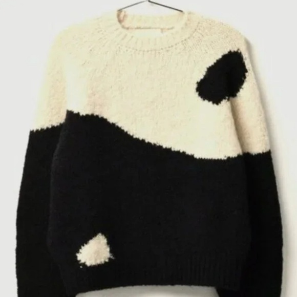 Paloma Will Yin Yang Sweater - Picture 3 of 8